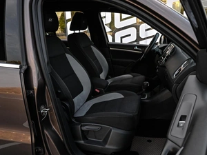 Внедорожник Volkswagen Tiguan 2013 года, 1720000 рублей, Волгоград