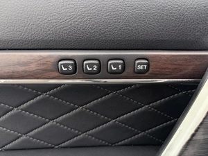 Внедорожник Toyota Land Cruiser 2016 года, 5700000 рублей, Орёл