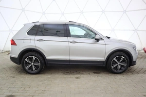 Внедорожник Volkswagen Tiguan 2019 года, 2640000 рублей, Обнинск