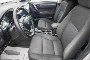 Седан Toyota Corolla 2013 года, 1349000 рублей, Барнаул