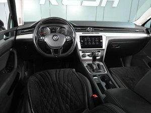 Седан Volkswagen Passat 2017 года, 2159000 рублей, Аксай