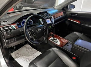 Седан Toyota Camry 2014 года, 1567000 рублей, Красноярск