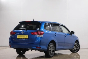 Универсал Toyota Corolla Fielder 2019 года, 1349000 рублей, Новокузнецк