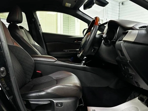 Внедорожник Toyota C-HR 2018 года, 1989000 рублей, Ачинск