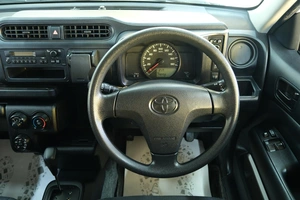 Универсал Toyota Probox 2020 года, 1349000 рублей, Омск