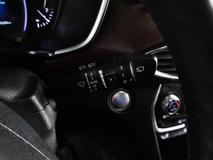 Внедорожник Hyundai Santa Fe 2018 года, 2697000 рублей, Воронеж