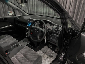 Минивэн Honda Stream 2007 года, 749000 рублей, Красноярск