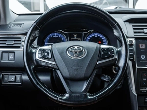 Седан Toyota Camry 2016 года, 1915000 рублей, Ставрополь