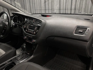 Хетчбэк Kia Ceed 2012 года, 1049000 рублей, Красноярск