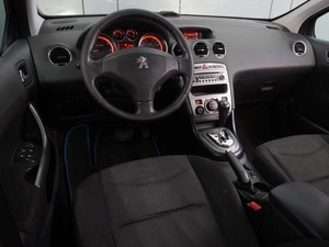 Седан Peugeot 408 2013 года, 489000 рублей, Воронеж