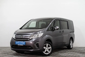 Минивэн Honda Stepwgn 2019 года, 2039000 рублей, Сургут
