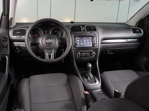 Хетчбэк Volkswagen Golf 2010 года, 979000 рублей, Воронеж