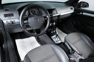 Хетчбэк Opel Astra GTC 2010 года, 629000 рублей, Челябинск