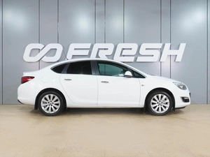 Седан Opel Astra 2013 года, 849000 рублей, Воронеж