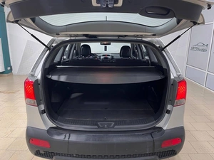 Внедорожник Kia Sorento 2011 года, 1299000 рублей, Красноярск