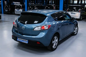 Хетчбэк Mazda 3 2010 года, 878000 рублей, Солонцы