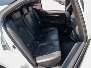 Седан Toyota Camry 2021 года, 3050000 рублей, Краснодар