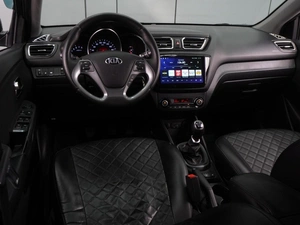 Седан Kia Rio 2015 года, 1219000 рублей, Воронеж