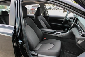 Седан Toyota Camry 2021 года, 2849000 рублей, Ярославль