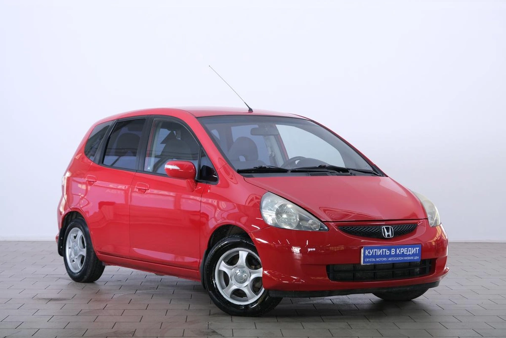 Хетчбэк Honda Jazz 2006 года, 679000 рублей, Омск