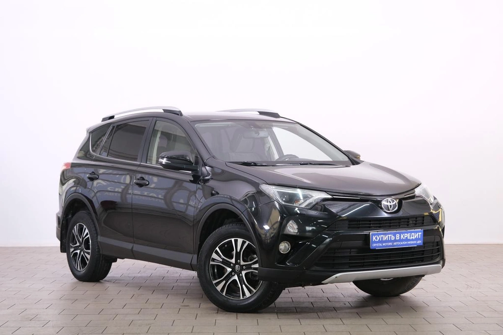Внедорожник Toyota RAV4 2016 года, 2599000 рублей, Омск