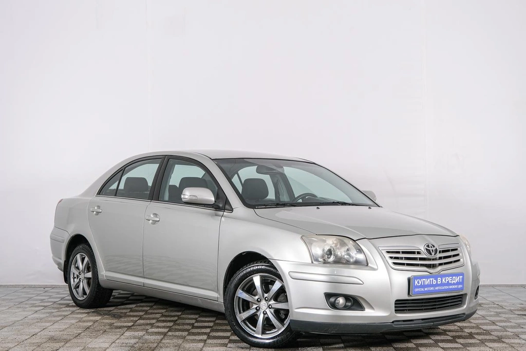 Седан Toyota Avensis 2008 года, 949000 рублей, Красноярск