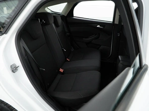 Хетчбэк Ford Focus 2017 года, 1178055 рублей, Москва