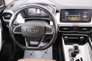 Внедорожник Geely Coolray 2021 года, 1689000 рублей, Омск