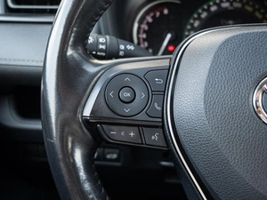 Внедорожник Toyota RAV4 2022 года, 2950000 рублей, Краснодар