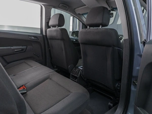 Минивэн Opel Zafira 2011 года, 679000 рублей, Сургут