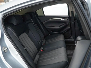 Седан Mazda 6 2019 года, 2043077 рублей, Москва