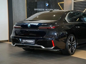 Седан BMW i7 2022 года, 13000000 рублей, Омск