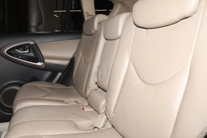 Внедорожник Toyota RAV4 2007 года, 1199000 рублей, Новосибирск