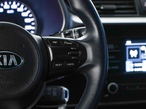 Седан Kia Rio 2020 года, 1299000 рублей, Москва