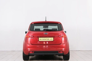 Минивэн Kia Venga 2013 года, 949000 рублей, Красноярск