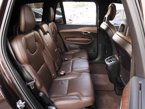 Внедорожник Volvo XC90 2020 года, 4599000 рублей, Саратов
