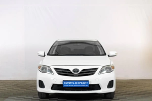 Седан Toyota Corolla 2011 года, 929000 рублей, Тюмень