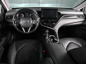 Седан Toyota Camry 2021 года, 3240000 рублей, Ростов-на-Дону