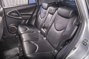 Внедорожник Toyota RAV4 2007 года, 1329000 рублей, Томск