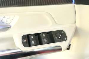Внедорожник Mercedes-benz GLA-класс 2020 года, 3889000 рублей, Омск
