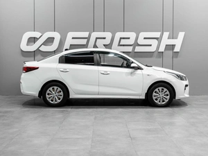 Седан Kia Rio 2019 года, 750000 рублей, Тюмень