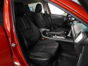 Седан Mazda 3 2018 года, 1830000 рублей, Воронеж