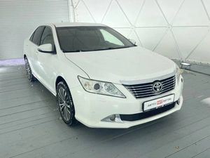 Седан Toyota Camry 2014 года, Брянск