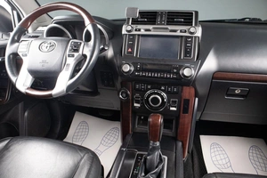 Внедорожник Toyota Land Cruiser Prado 2015 года, 3669000 рублей, Оренбург