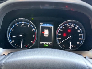 Внедорожник Toyota RAV4 2016 года, 2200000 рублей, Уфа