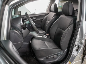 Хетчбэк Toyota Auris 2012 года, 949000 рублей, Воронеж