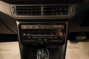Внедорожник Volkswagen T-Cross 2022 года, 1729000 рублей, Челябинск