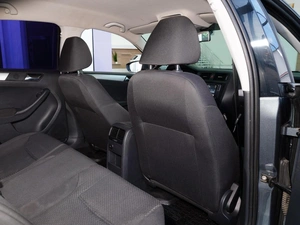 Седан Volkswagen Jetta 2011 года, 730222 рублей, Тверь