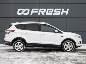 Внедорожник Ford Kuga 2017 года, 1700000 рублей, Краснодар