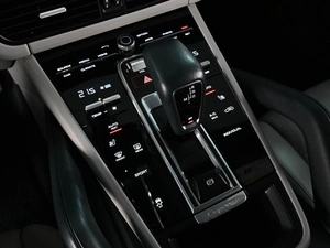 Внедорожник Porsche Cayenne 2021 года, 7299000 рублей, Аксай